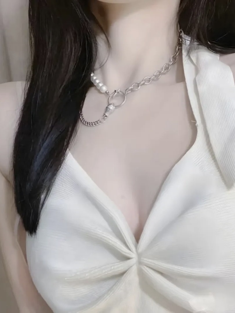 沁妍